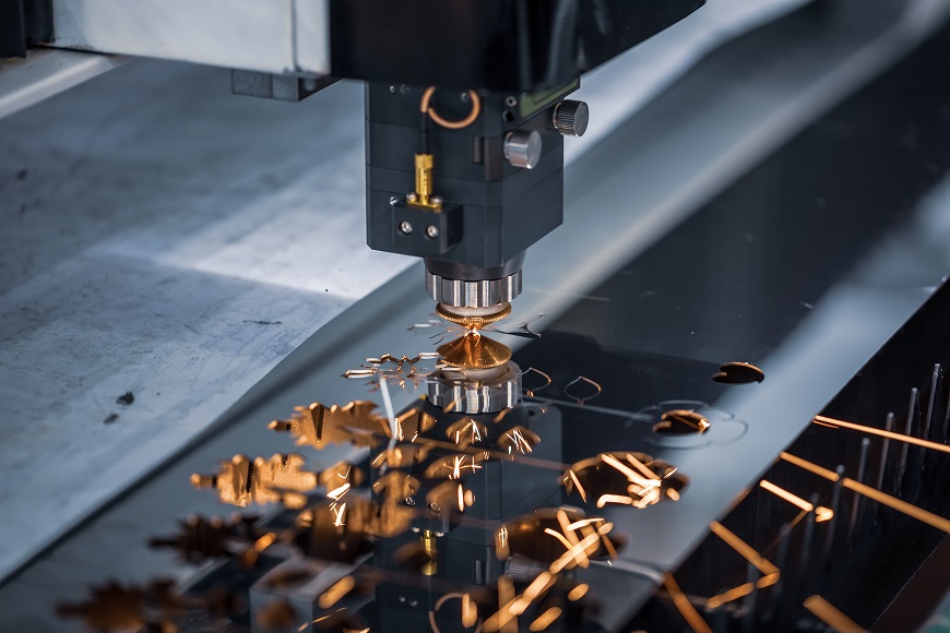 Technological progress of Thermal cutting: from Oxycut to Fiber Laser