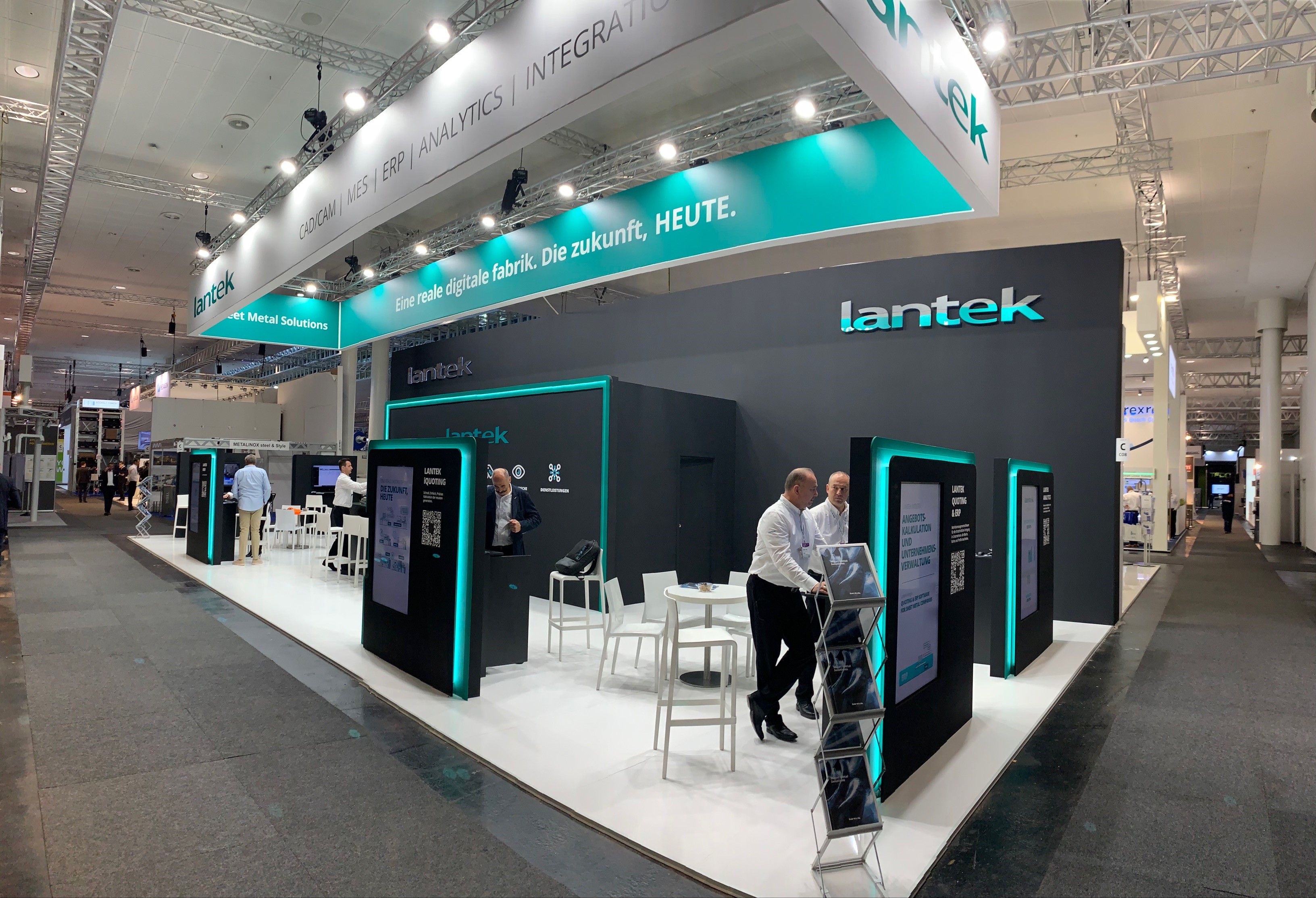 Lantek se presenta como el socio ideal en digitalización de la producción de chapa metálica en la feria Cutting World 2023.